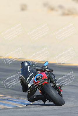 media/Dec-05-2024-Racers Edge (Thu) [[e102e0690b]]/3-B Group/Session 1 Turn 8 Backside/